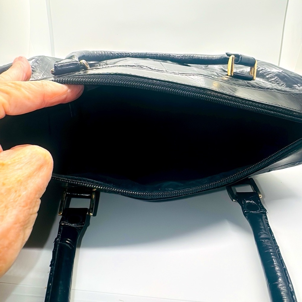 Vintage 1960’s Genuine Eelskin bag​​ - Picture 5 of 9